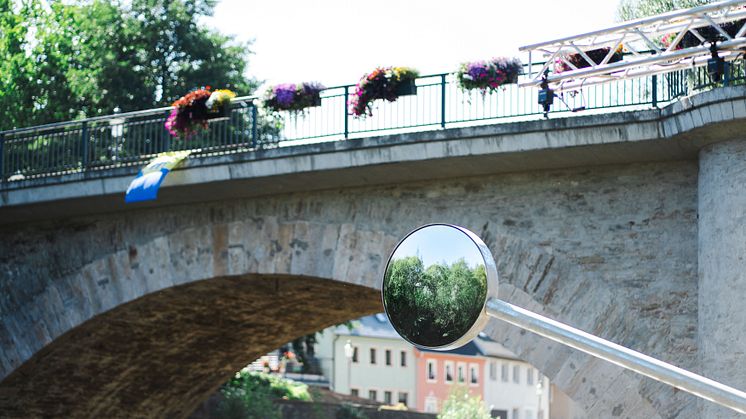 PurplePath_ Fließgleichgewicht_Michael Sailstorfer in Zschopau_Werk_Foto_ Ernesto Uhlmann(1).jpg