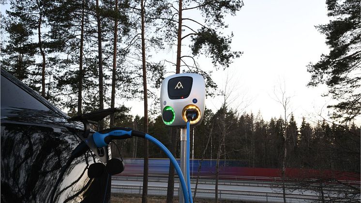 Dynamisk lastbalansering oavsett laddboxtillverkare med ELLSY