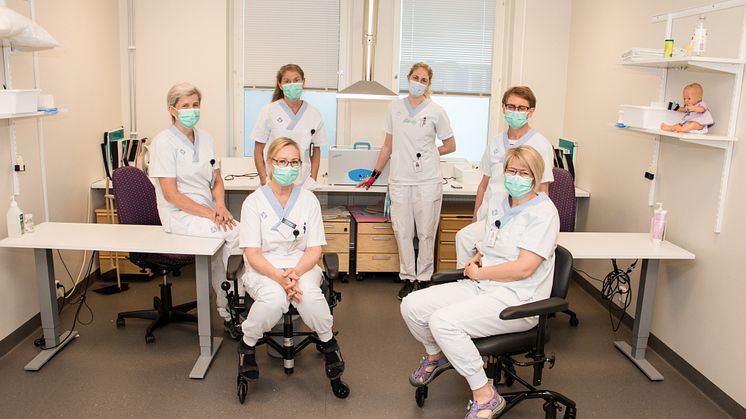 Medarbetare från rehabenheten vid hand- och plastikkirurgisk klinik Västerbotten. Från vänster: Gunilla Olsson, Christine Lundberg, Carola Broddeskog, Filippa Enarsson, Ellenor Edin och Linda Sandén