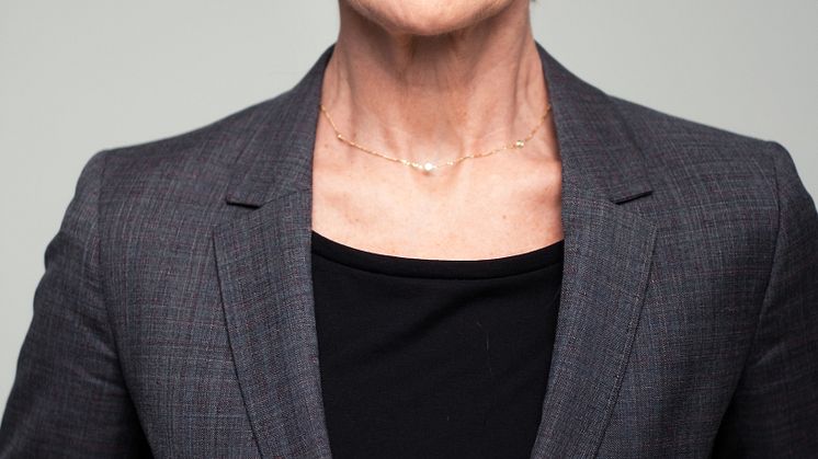 Litteratur av kvinnor, Stina Ekblad läser oss genom historien, frrån Malla Silfverstolpe till Agneta Klingspor. Foto: Knut Koivisto