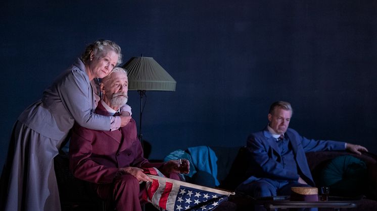 03-Lång dags färd mot natt-pressbild-foto OlaKjelbye-2019-2020