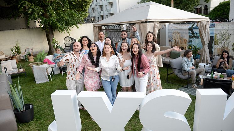 JYSK a lansat colecția de mobilier și accesorii de grădină pentru vara 2025