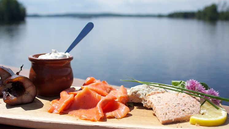 Halland bjuder på många mysiga gårdsbutiker där besökarna kan hitta allt från närproducerad mat och grönsaker till delikatesser, marmelader och dryck.