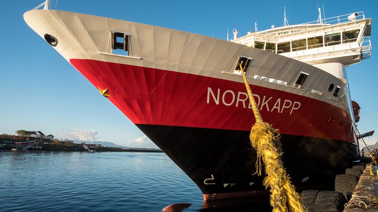 MS_Nordkapp_Bronnoysund_116661_Photo_Andreas_Kalvig_Anderson_Hurtigruten