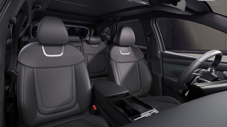 hyundai-tucson-interior-0324-03_jpg_bfc_off.jpg