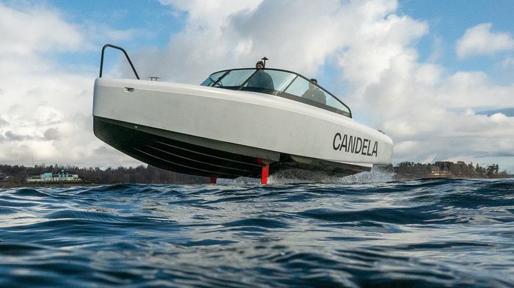 CANDELA C-8