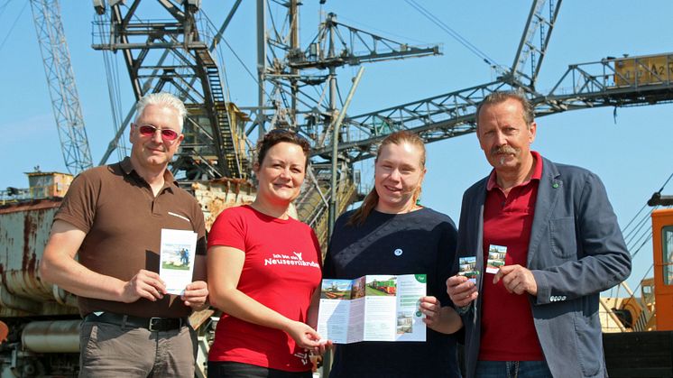 Thorsten Hinz (Bergbau-Technik-Park e.V.), Daniela Kuhnert (Leipzig Tourismus und Marketing GmbH), Teresa Schneidewind (MUT e.V., Brikettfabrik Herrmannschacht) und Dr. Karsten Waldenburger (Verein Kohlebahnen e.V.) bei der Präsentation (v.l.)