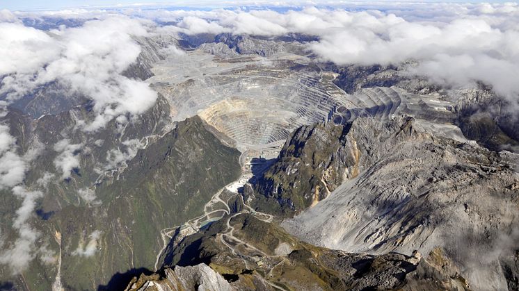 Freeport-gruvan där guldbrytningen sker på 3 000 meters höjd
