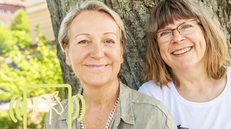 RideQ's produkt skickar en vibration till ryttaren som indikerar om positionen på hästryggen behöver justeras. På bild: medgrundarna Elisabeth Carlund och Annika Ridington.  ///  Foto: Paul Wennerholm - Mad Terrier