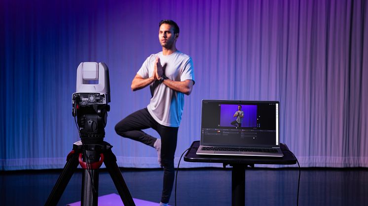 CR-N100-lifestyle-content-creator-setup_4