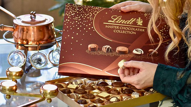 Sätt guldkant på julfirandet med exklusivt  utvalda praliner från Lindts Chokladmästare i årets julutgåva av MASTER CHOCOLATIER COLLECTION