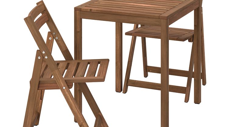 NÄMMARÖ bord inkl. 2 stole 1049 DKK