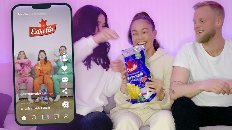 Profilen Pimpiina under inspelningen av Estrellas nya kampanj 2021. I mobilen ser vi Nino & Julia med en kompis.