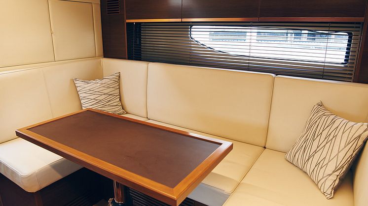 X39 Express Cruiser