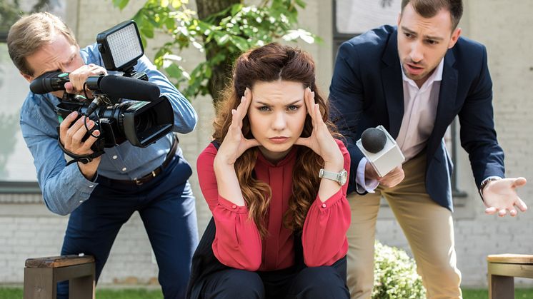 The Puzzling Game of Personal Publicity