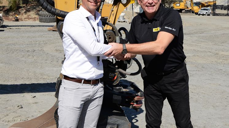 Rogier Tonies och Anders Forsberg - handslag för nya skopprogrammet (CWT)