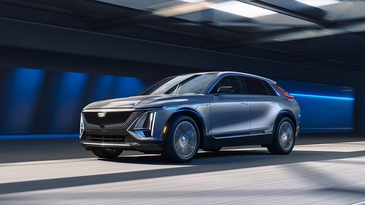2024-cadillac-lyriq-012