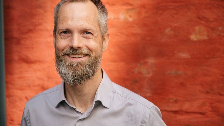 Bår Stenvik har sett inn i en fremtid styrt av utenlandske tekno-giganter. Nå mener han det er på tide å endre kurs. Foto: Åsmund Holien Mo