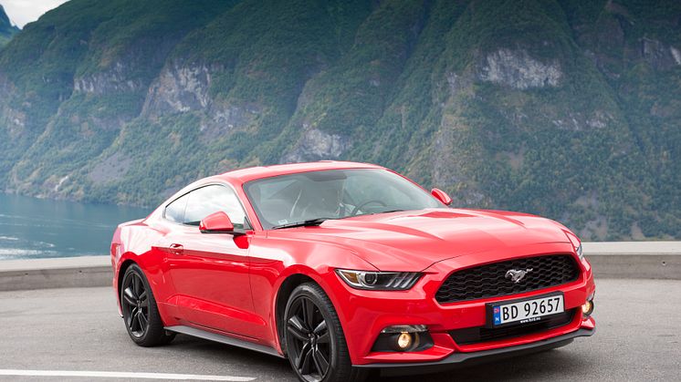 Endelig har nye Ford Mustang kommet til Norge