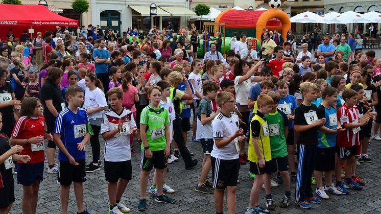 Schüler des Johann-Walter-Gymnasiums engagieren sich beim Joe-Polowsky-Gedächtnislauf 