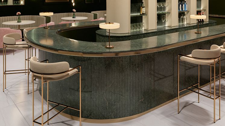 Restaurante Silestone Lechic Boheme - Jardin Emerald - Vista Barra - Ukiyo Opcion 1.jpg