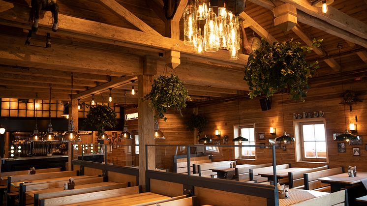 Nya Biergarten är en blandning mellan New York och Bayern.