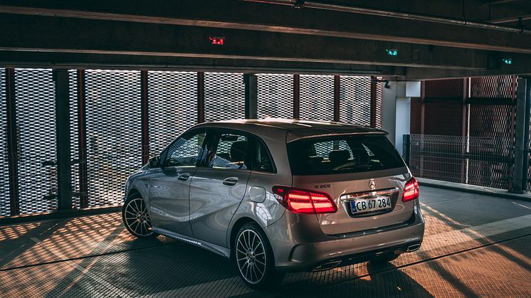 Mercedes-Benz B 200