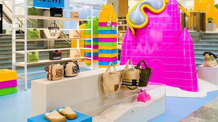LOEWE PAULA’S IBIZA ÖPPNAR EXKLUSIV POP-UP PÅ NK STOCKHOLM 