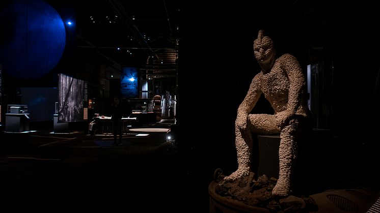 Den mystiska succéutställningen "Aquanauts - Expeditionen till Siljansringen 1897" återkommer till sommarens Avesta Art.
