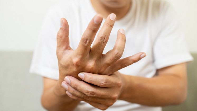Leading research into better management of Parkinson's pain