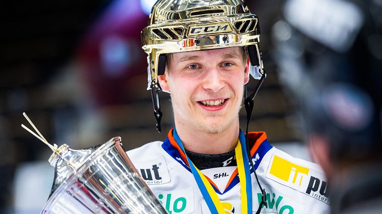 Elias_Pettersson_foto_bildbyrån