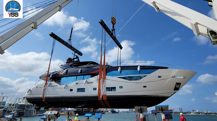 Sunseeker 112 with YSS