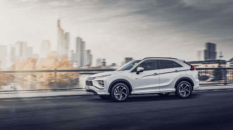 MITSUBISHI ECLIPSE CROSS PHEV