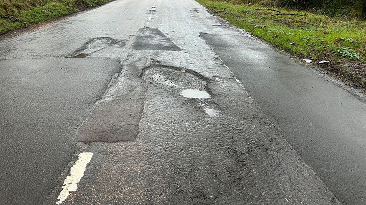 IAM RoadSmart responds to AIA Report showing £16.8bn local road backlog repair