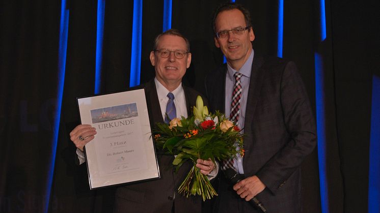 Reformationsbotschafter Dr. Robert Moore erhält den dritten Platz in der Kategorie Persönlichkeiten.