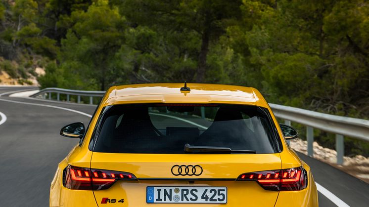 Audi RS 4 Avant edition 25 years (Imolagul)