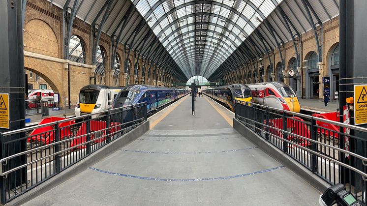KX trains on the new platforms