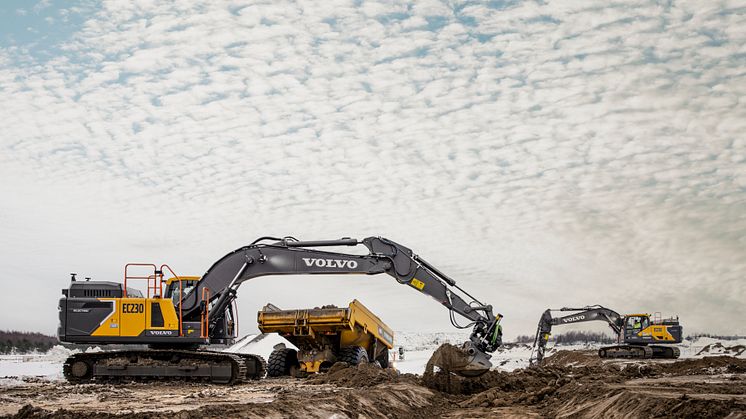 Volvo EC230 Electric - arbete
