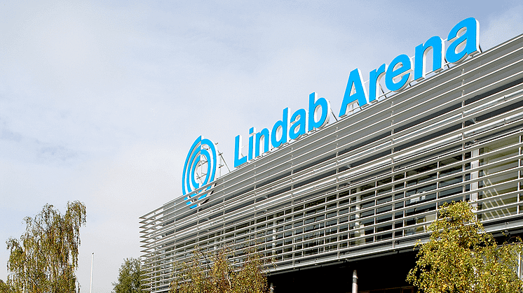 Lindab Arena-skylten kommer att fortsätta lysa under de kommande säsongerna.