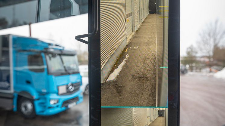 Mercedes-Benz eActros 300 (PostNord)