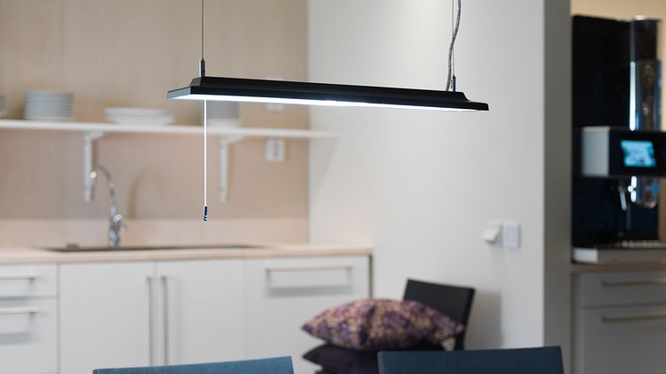 Snygg, smal och ljusstark - Alioth är en av vårens nyheter från Proton Lighting
