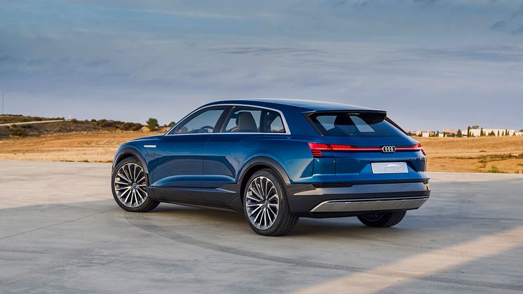 Audi e-tron quattro concept - static rear