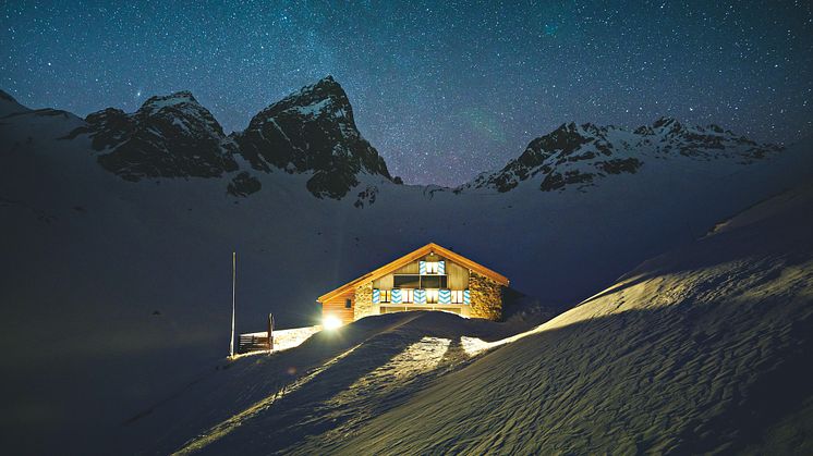 Guarda Tuoi Hütte Nachthimmel 