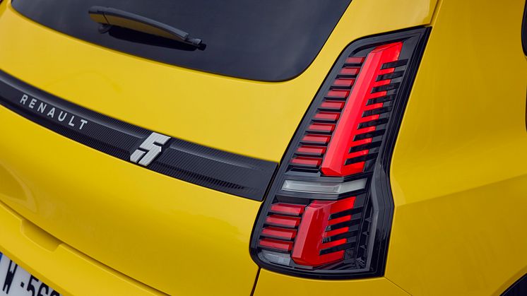 Renault 5 E-Tech electric - iconic cinq version - Pop Yellow!bagfralygte.jpg