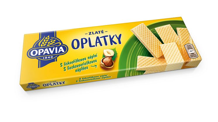 Opavia Zlate Oplatky orisek sideL