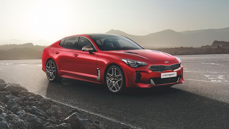 Kia Stinger print-cmyk-3600x2400-stinger-1