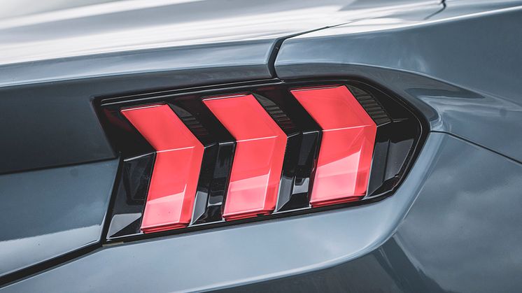 2024_FORD_MUSTANG_COUPE_ 14