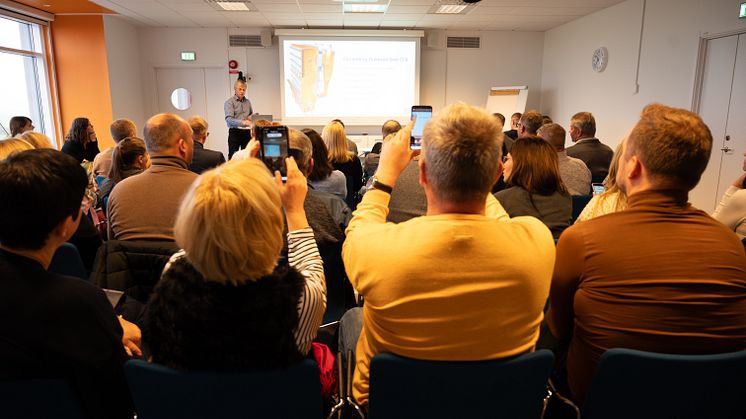 En delegation kommunala tjänstemän från Lettland på besök på Örtoftaverket