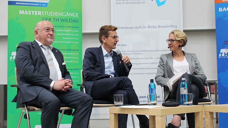 Podiumsdiskussion „Zukunftsbranche Luftverkehr am Standort Berlin Brandenburg“ am 15. Oktober 2016 an der Technischen Hochschule Wildau