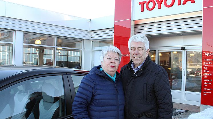 Unni og Arne-Kjell kjøpte sin første Toyota i 1978.